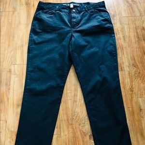 Black Khaki Capri Pants